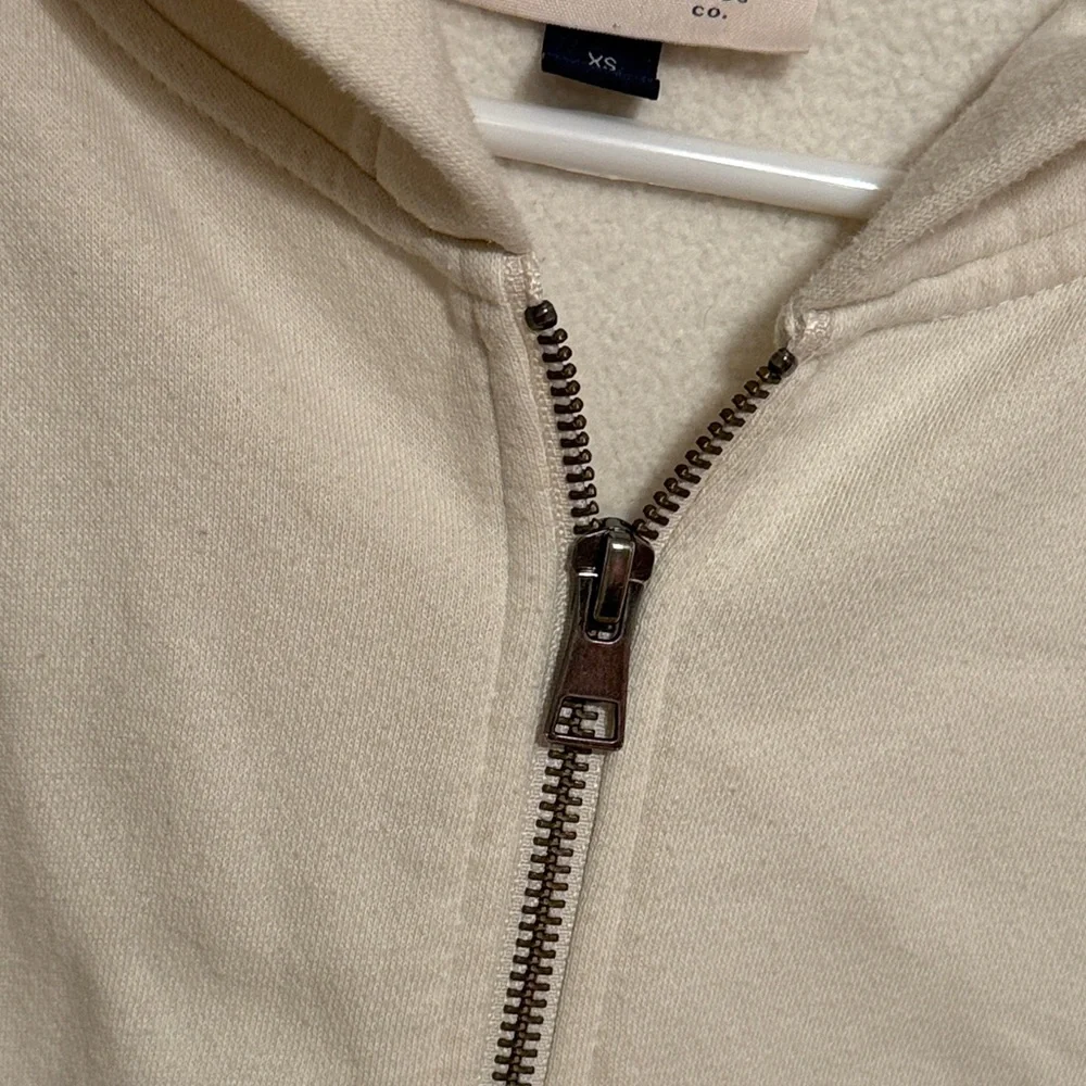 Universal Thread Cream Hoodie - Picture 4 of 6